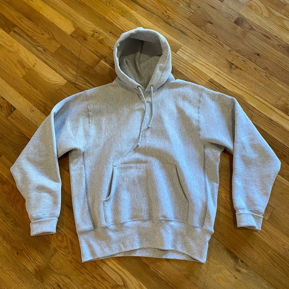 Camber Grey Hoodie Medium never worn sweatshirt